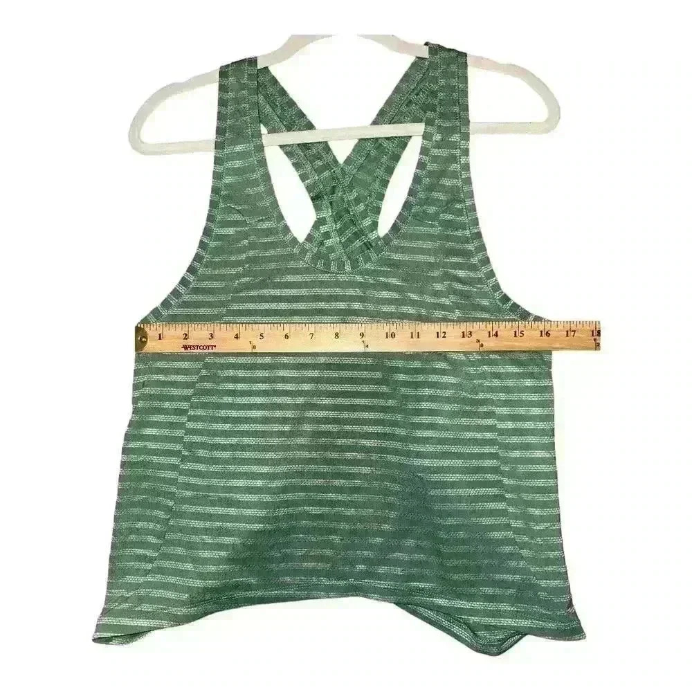 Zyia Active Split Back Green Tank Tank, Medium (Est.) - Picture 9 of 10